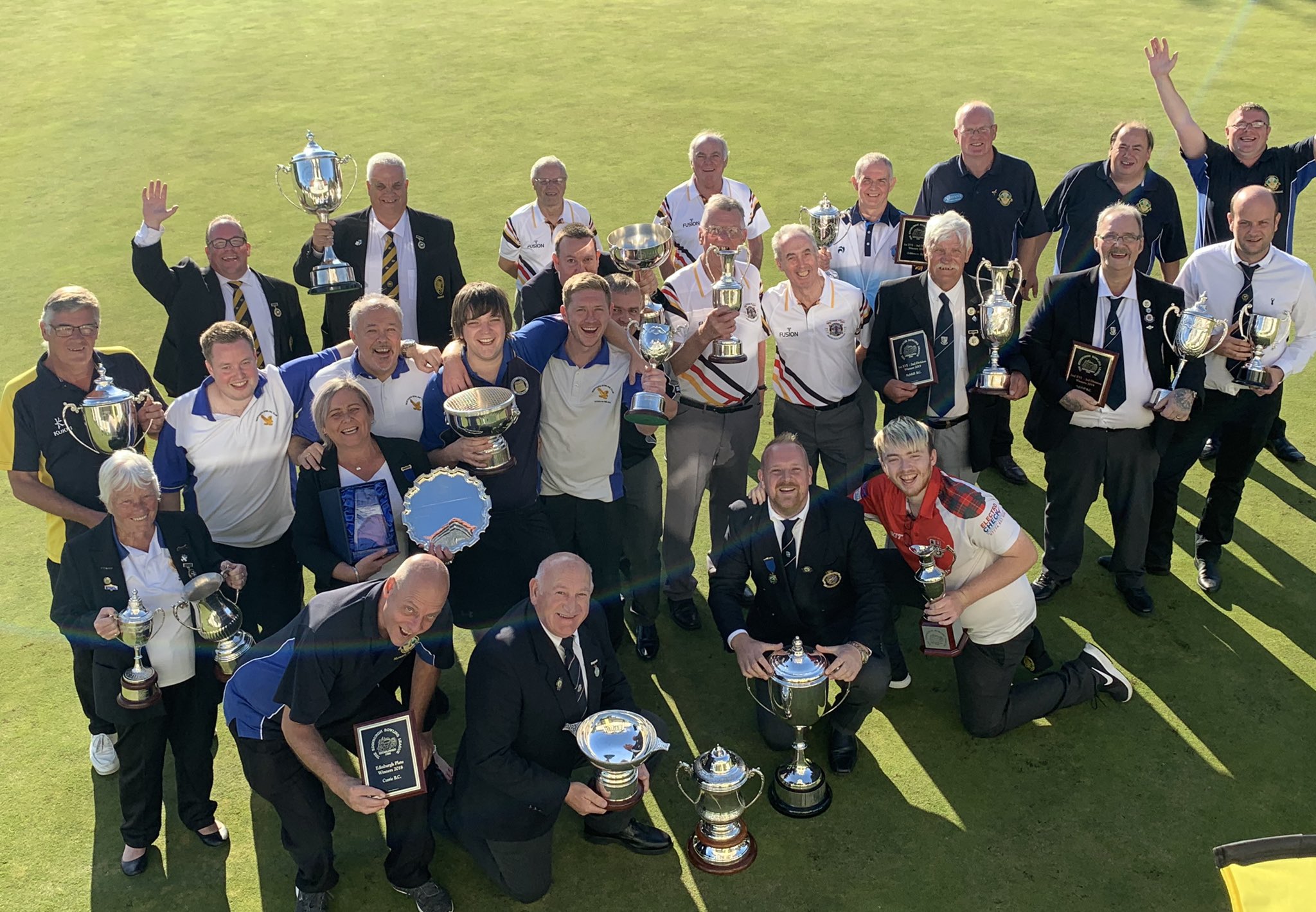 ED4k86XXUAYFCAj.jpg-large